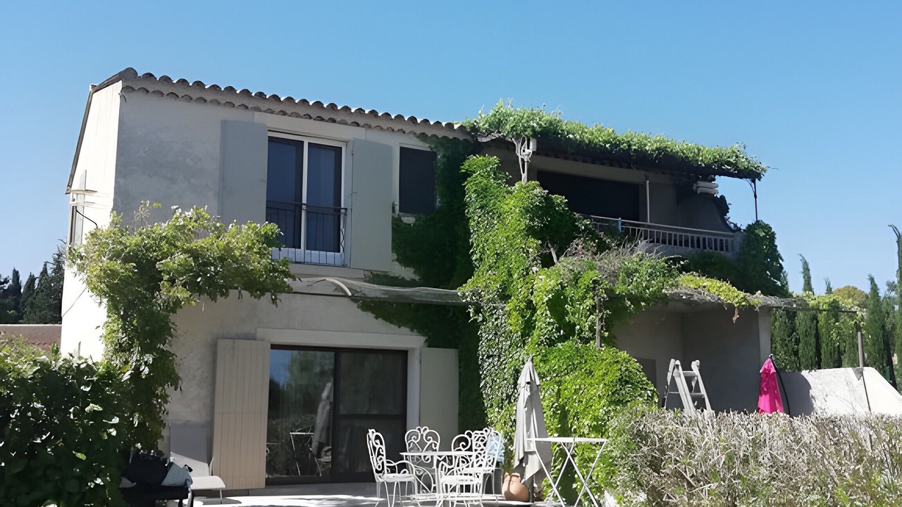 Photo of Outdoor in Mouries