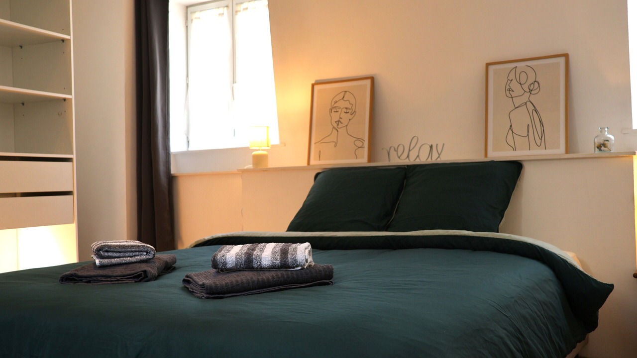 Photo of Bedroom in Nevers