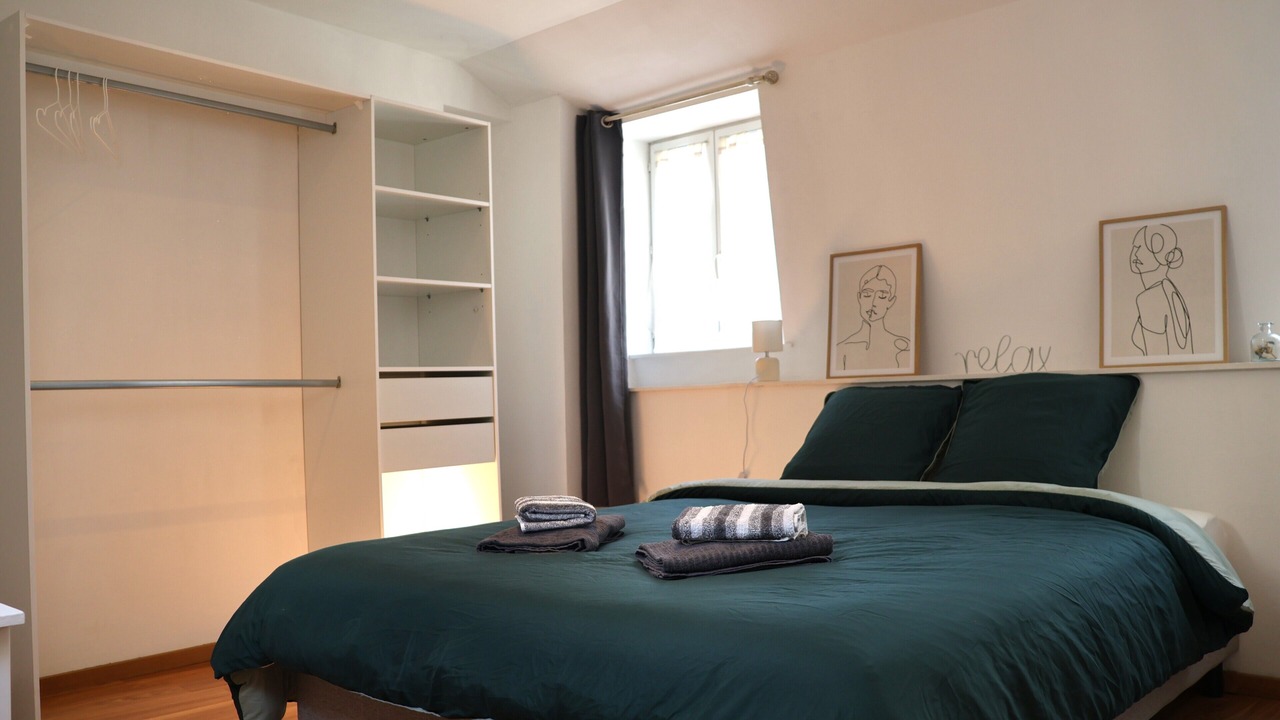 Photo of Bedroom in Nevers