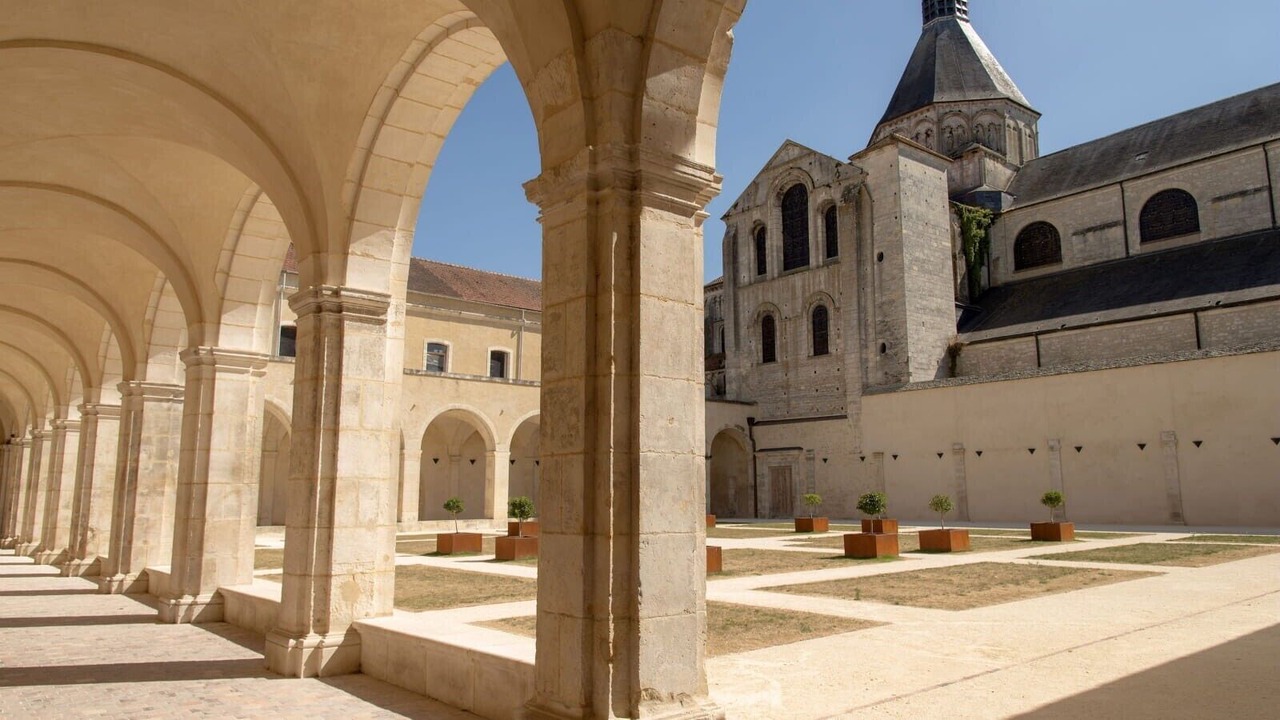 Photo of Others in Nevers