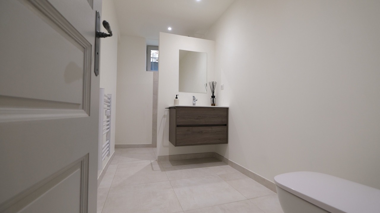 Photo of Bathroom in Mouries