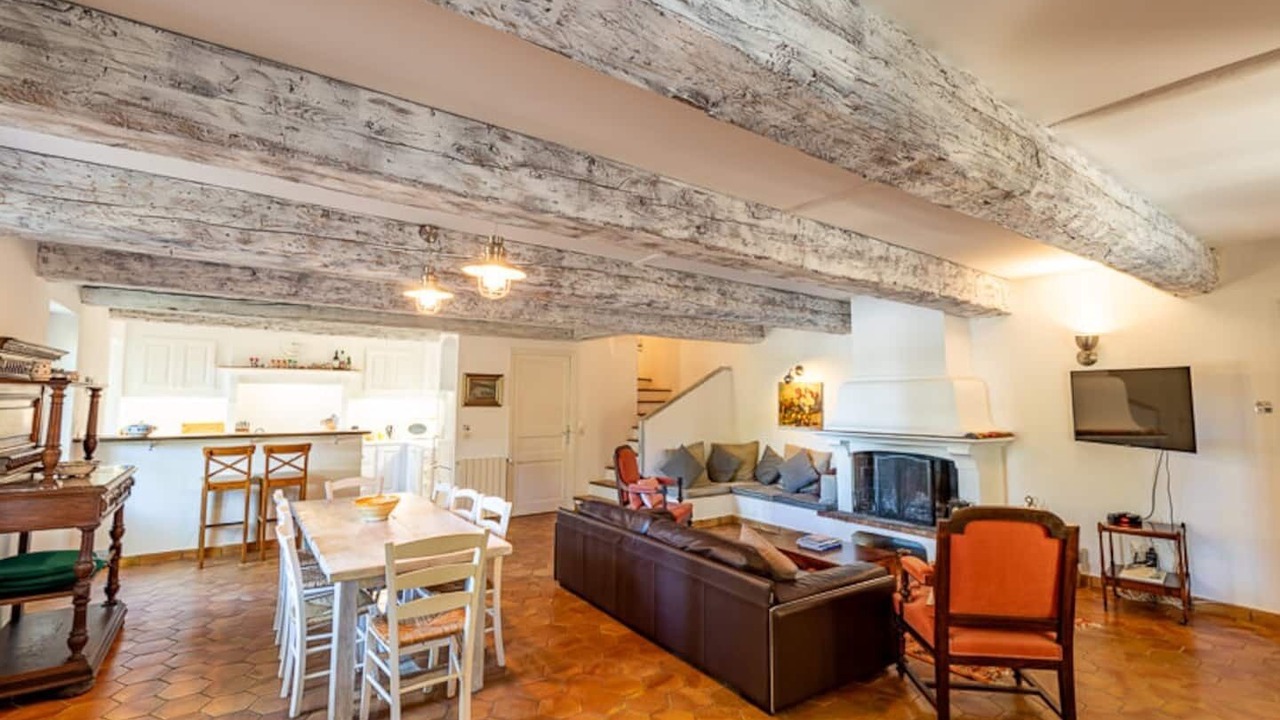 Photo of Livingroom in Neoules