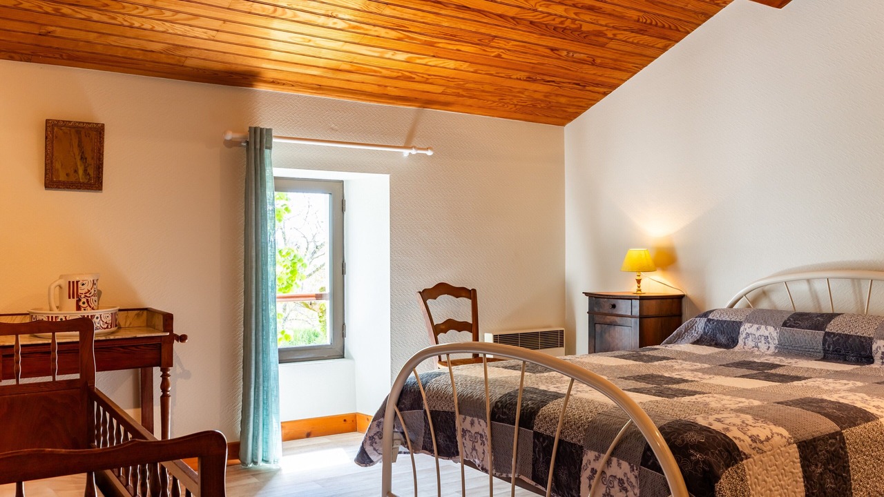 Photo of Bedroom in Sauveterre-De-Guyenne