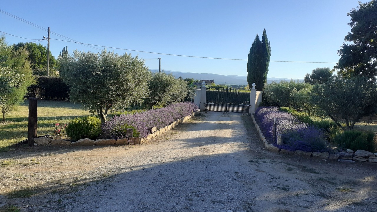 Photo of Outdoor in Maubec