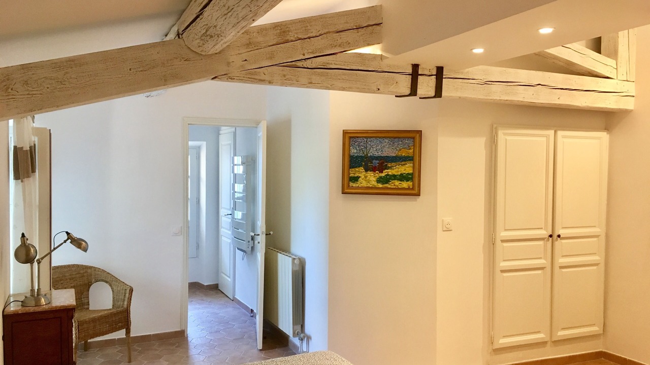 Photo of Bedroom in Neoules
