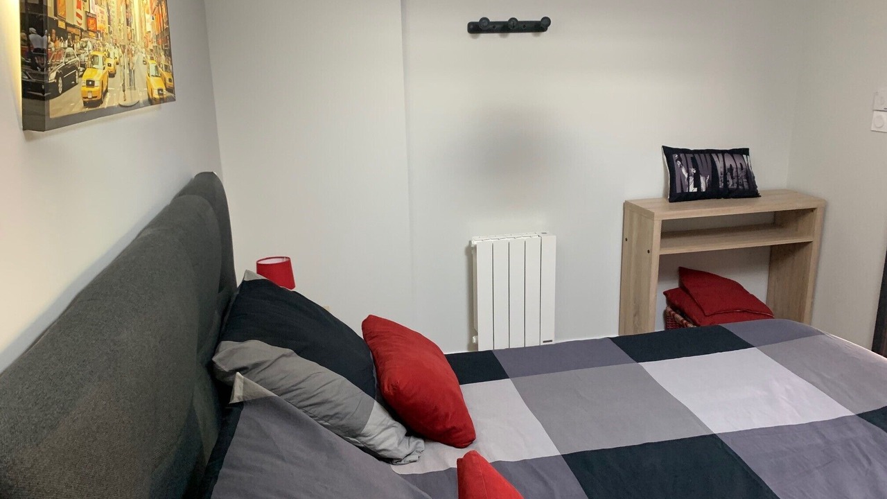 Photo of Bedroom in Saint-Marcel-de-Felines