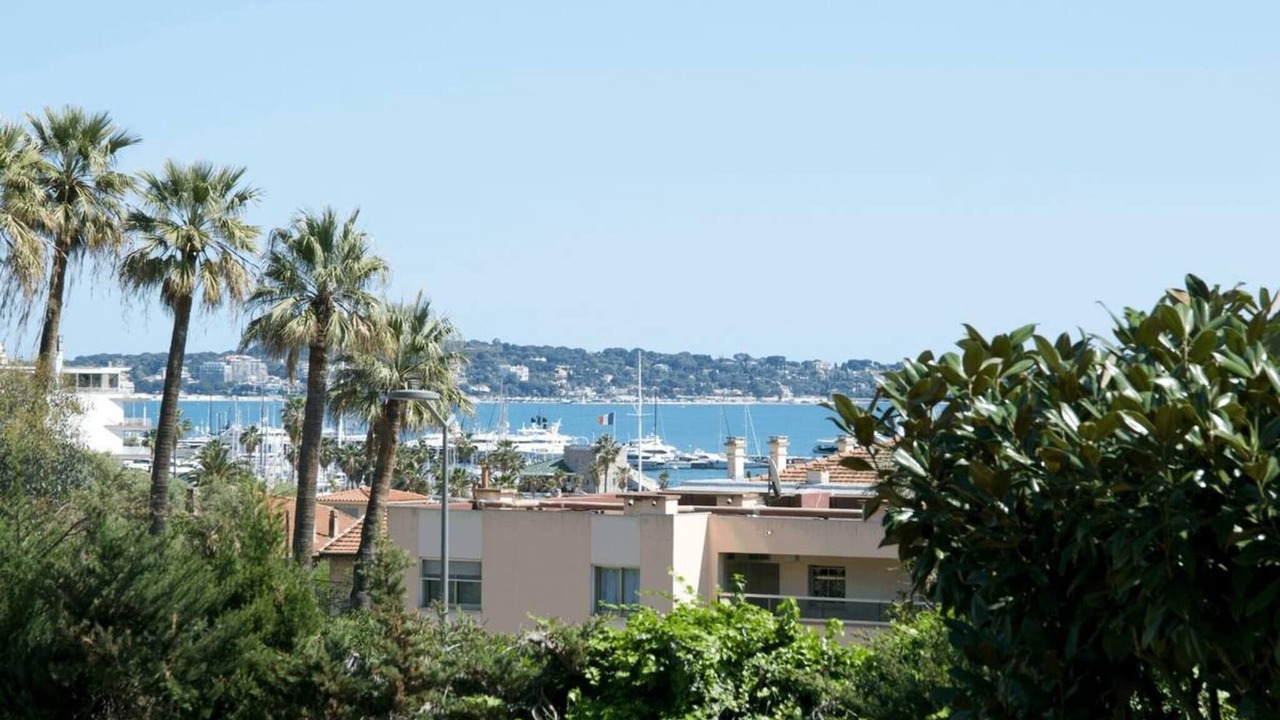 Photo of Others in Golfe Juan