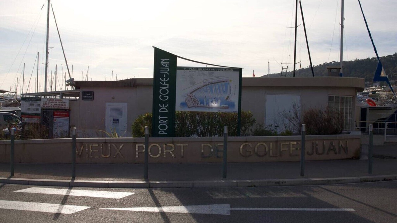 Photo of Others in Golfe Juan