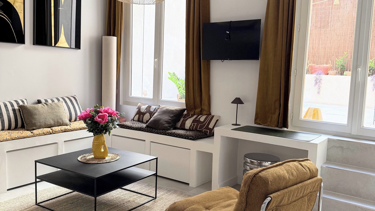 Photo of Livingroom in Mazarin Quarter