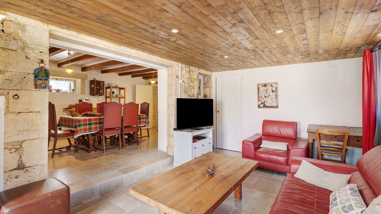 Photo of Livingroom in Jayac