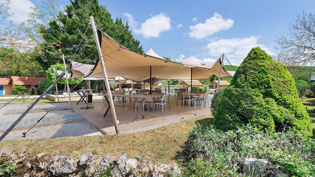 Photo of Outdoor in Jayac