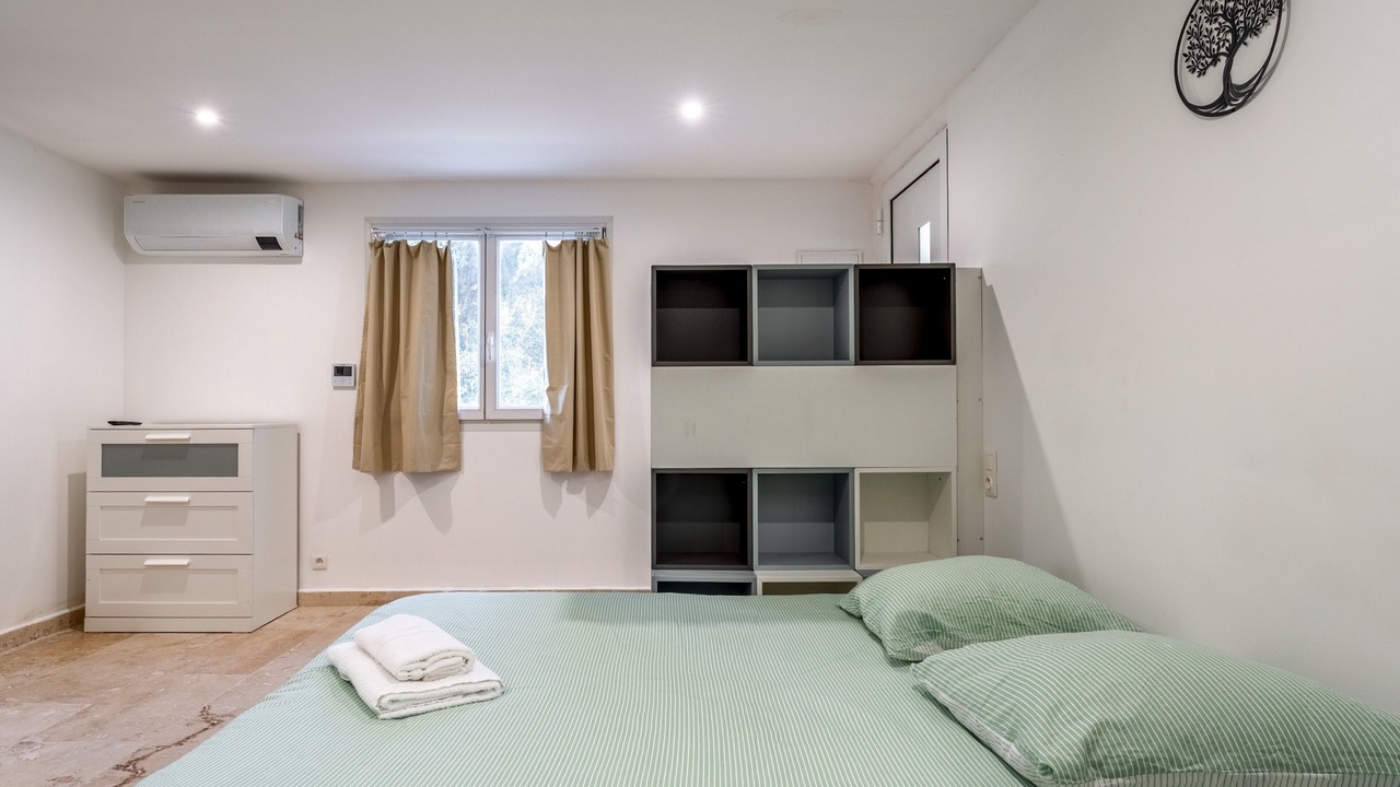 Photo of Bedroom in Robion