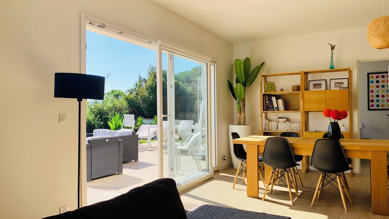 Photo of Livingroom in Saint-Jacques
