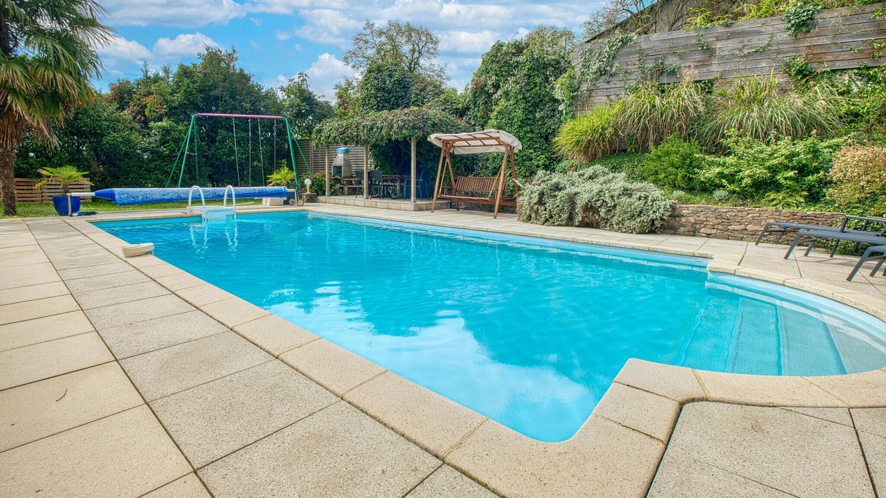 Photo of Outdoor in Beauregard-de-Terrasson