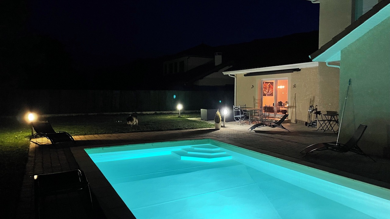 Photo of Outdoor in Saint-Genis-Pouilly