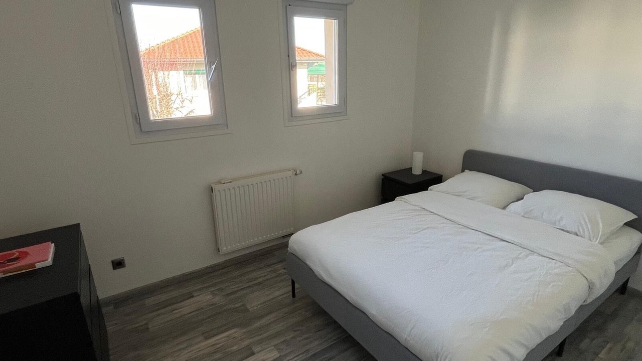 Photo of Bedroom in Saint-Genis-Pouilly