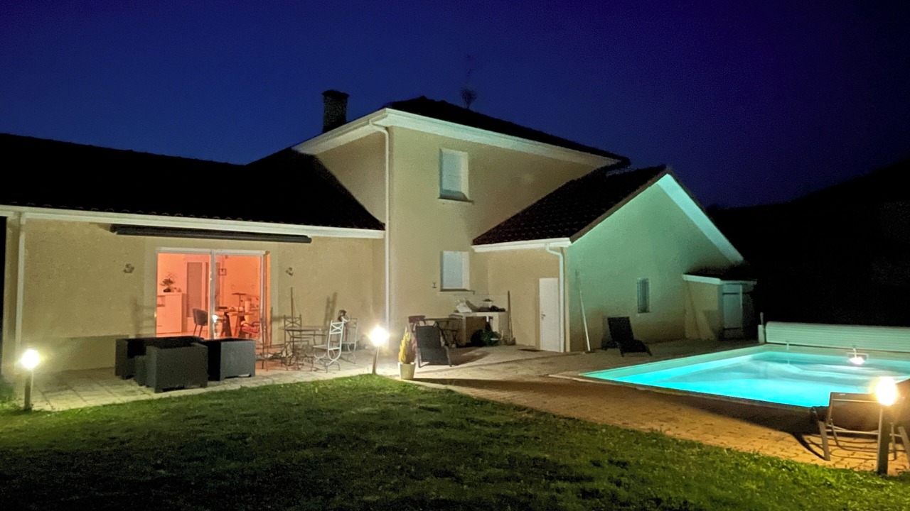 Photo of Outdoor in Saint-Genis-Pouilly