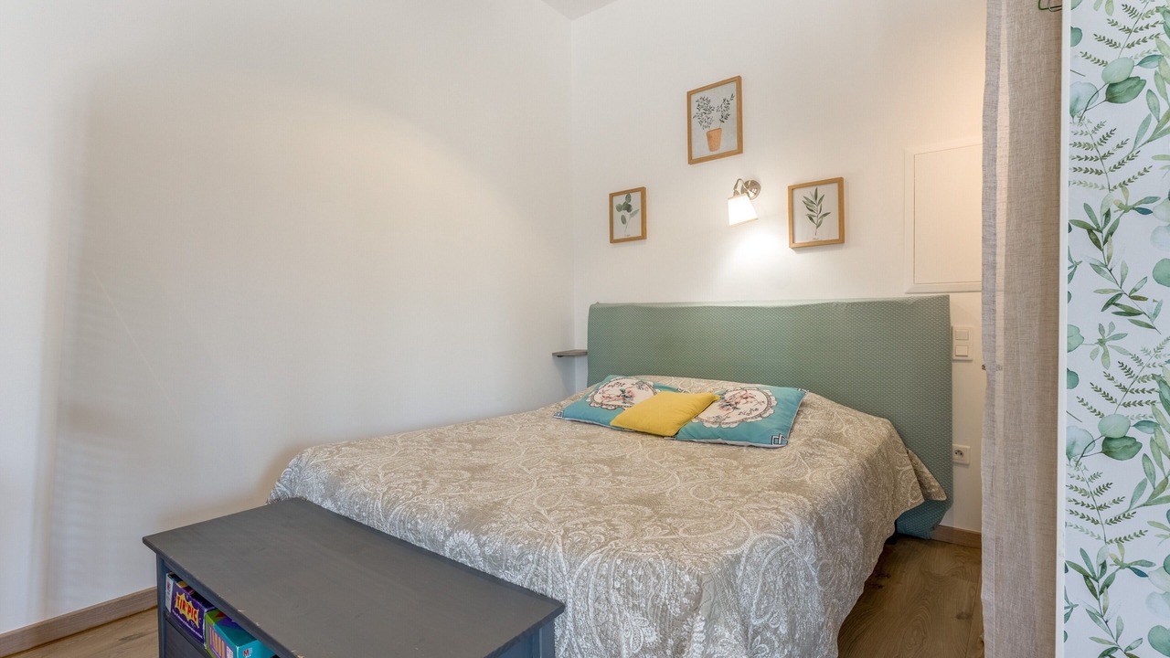 Photo of Bedroom in Cabrieres-d'Avignon