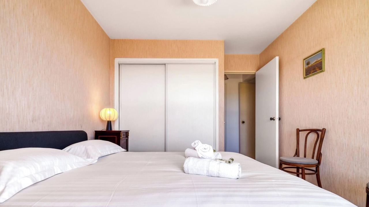 Photo of Bedroom in Plaine de la Brague