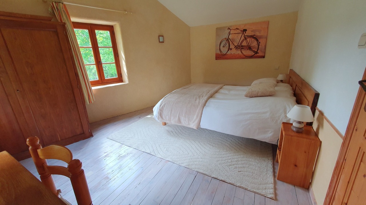 Photo of Bedroom in Saint-Victor-Montvianeix