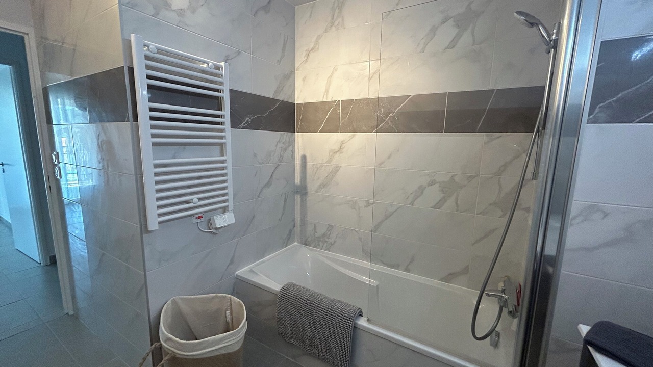 Photo of Bathroom in Golfe Juan