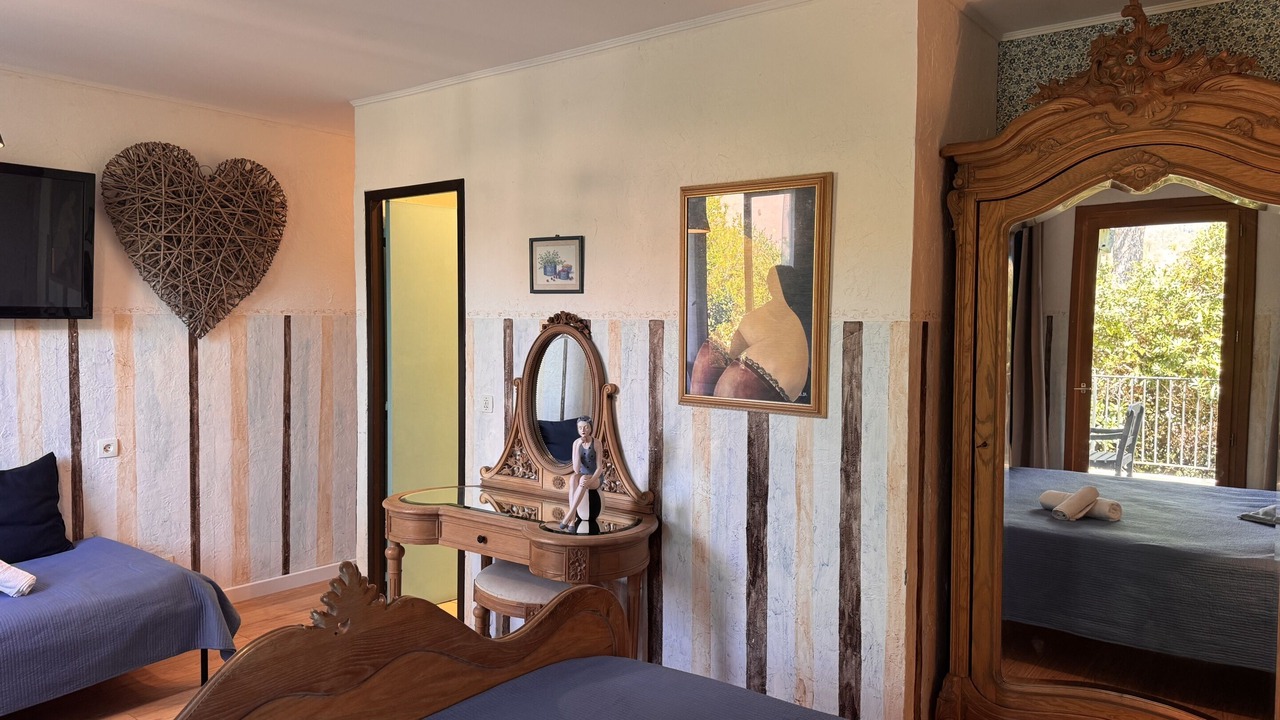 Photo of Bedroom in Theoule-Superieur
