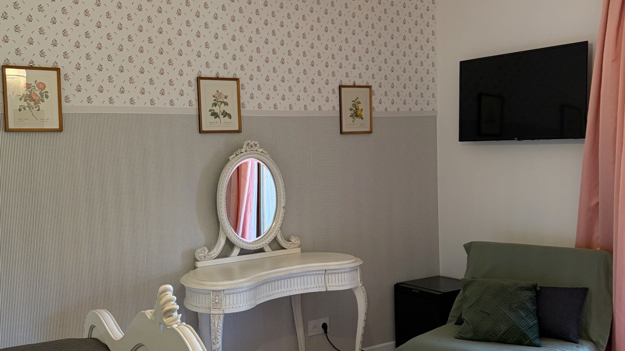 Photo of Bedroom in Theoule-Superieur