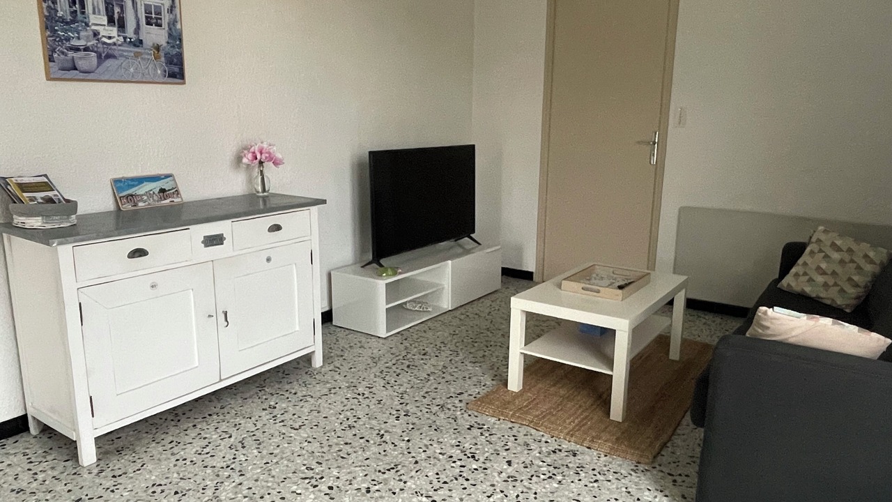 Photo of Livingroom in Caromb
