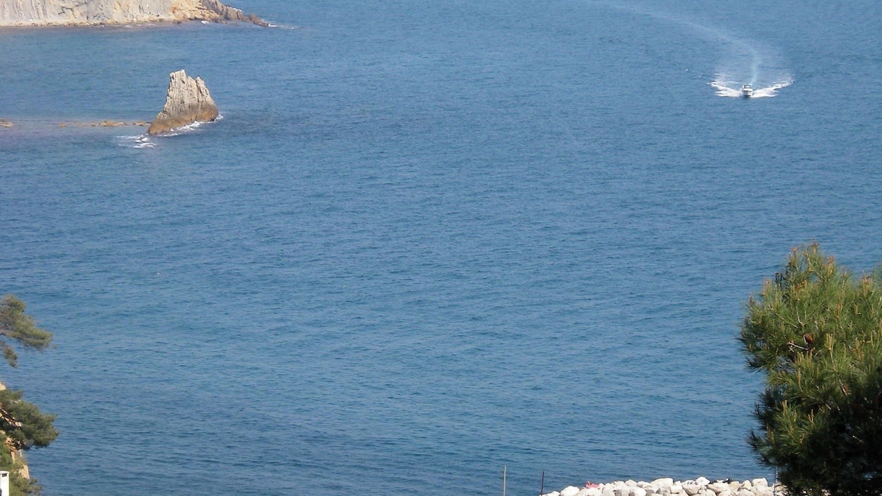 Photo of Others in Ensues-la-Redonne