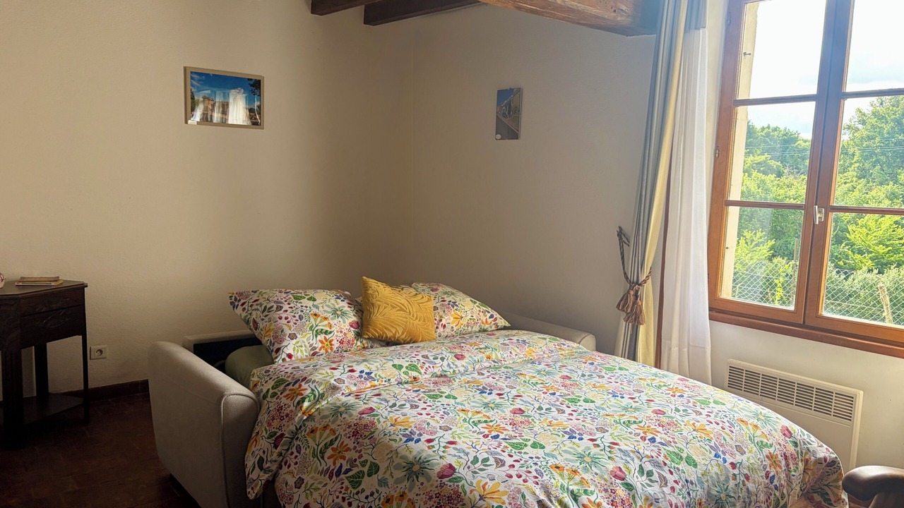 Photo of Bedroom in Treigny