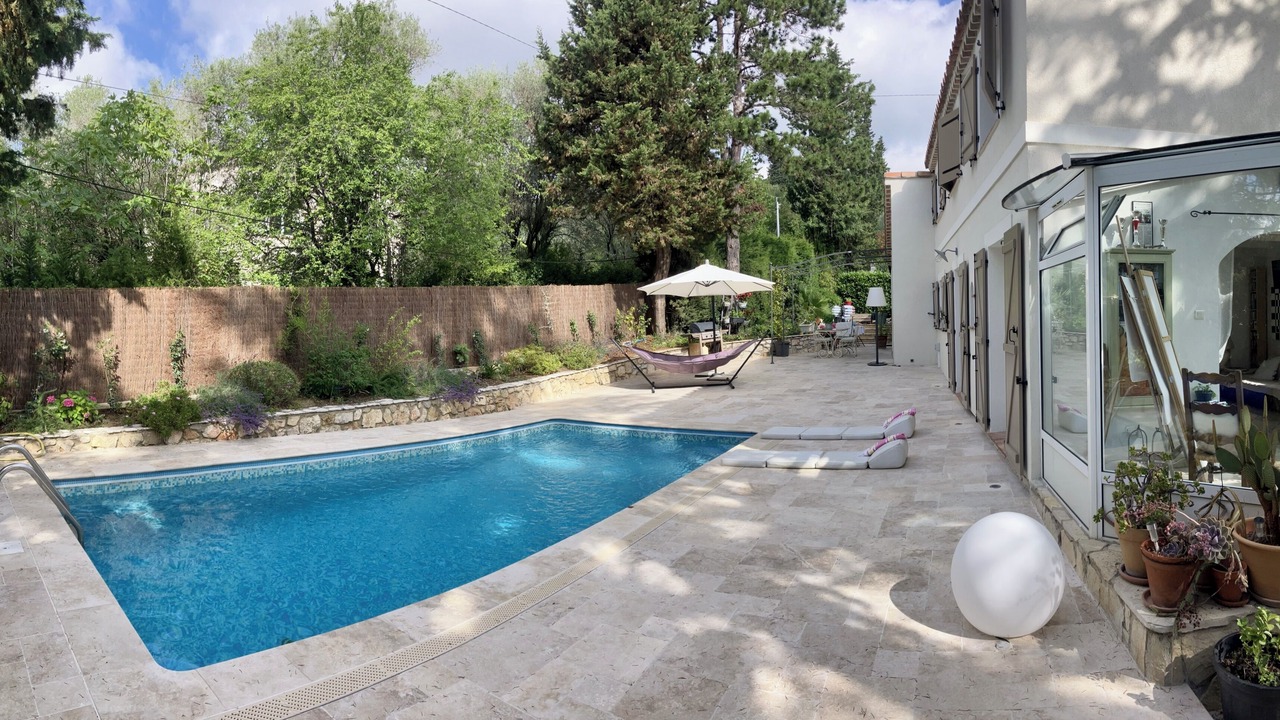 Photo of Outdoor in Le Rouret