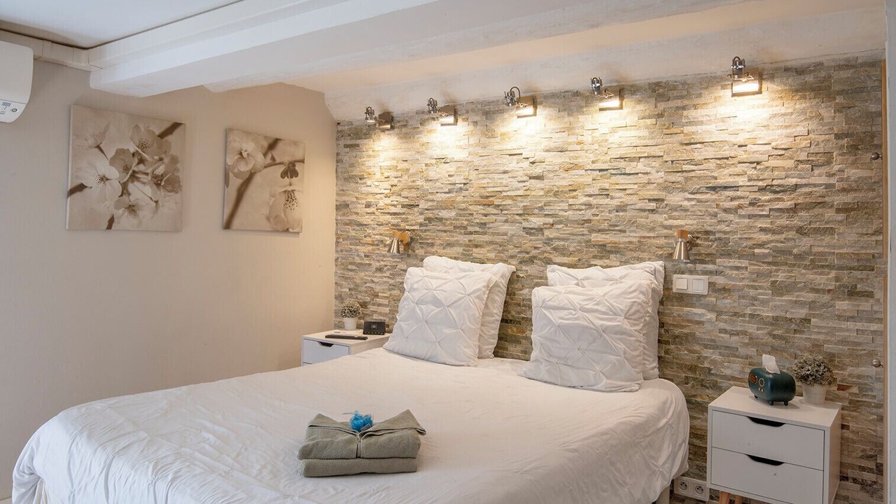 Photo of Bedroom in Les Grands Carmes