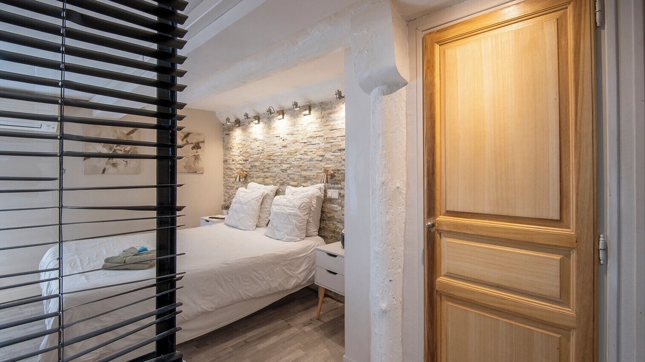 Photo of Bedroom in Les Grands Carmes