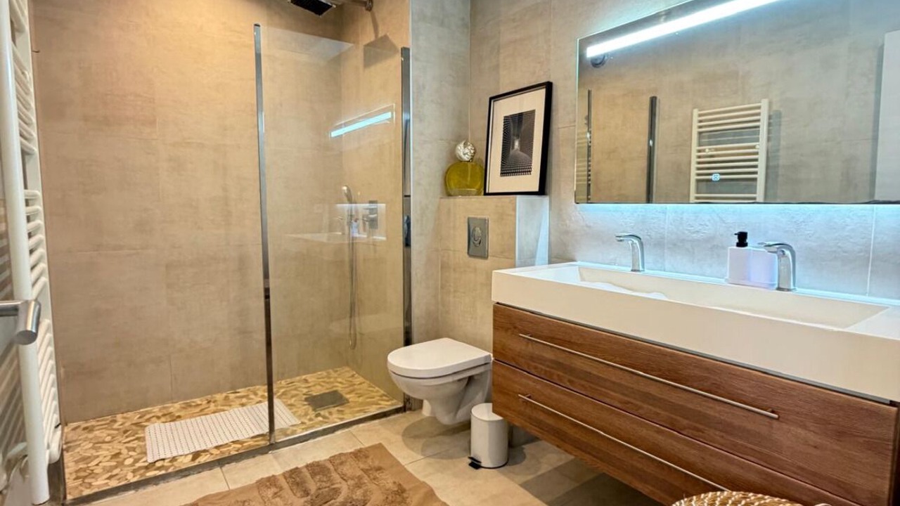 Photo of Bathroom in Juan-les-Pins