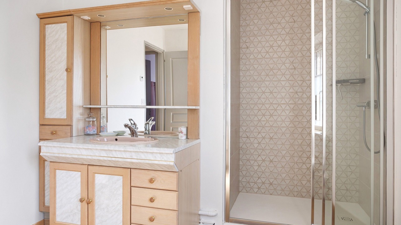 Photo of Bathroom in Le Thou