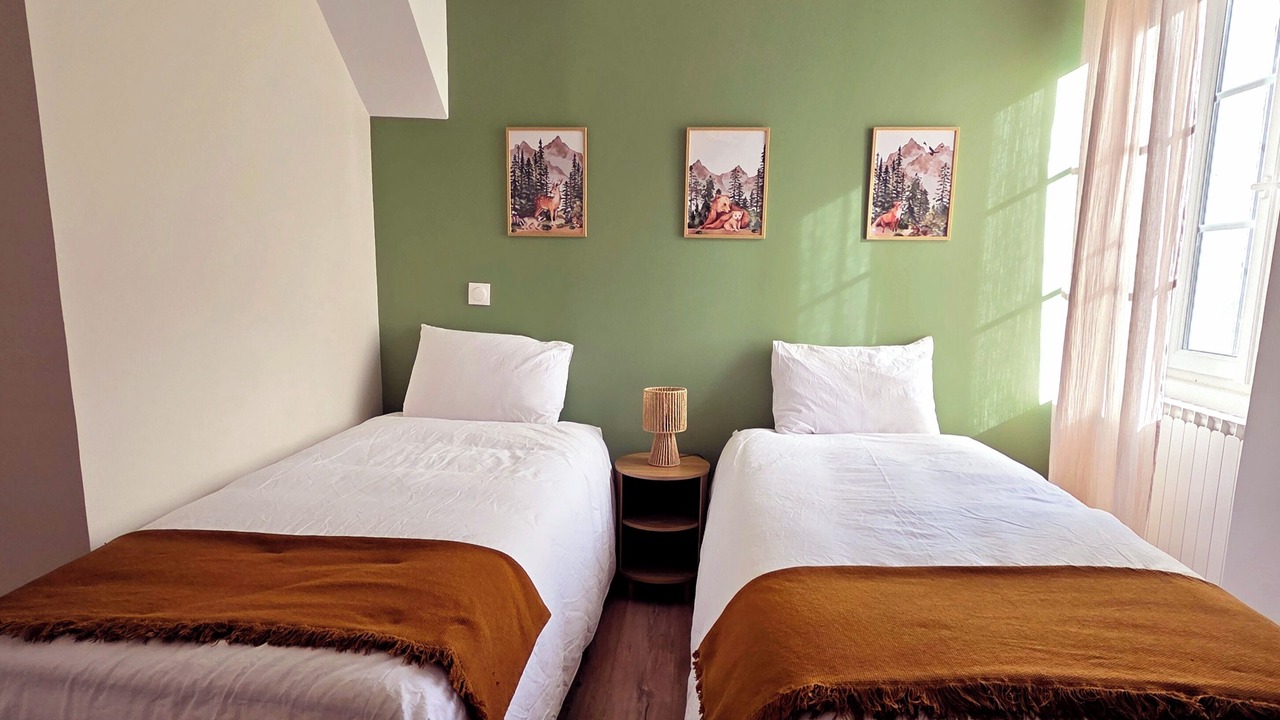 Photo of Bedroom in Lormes