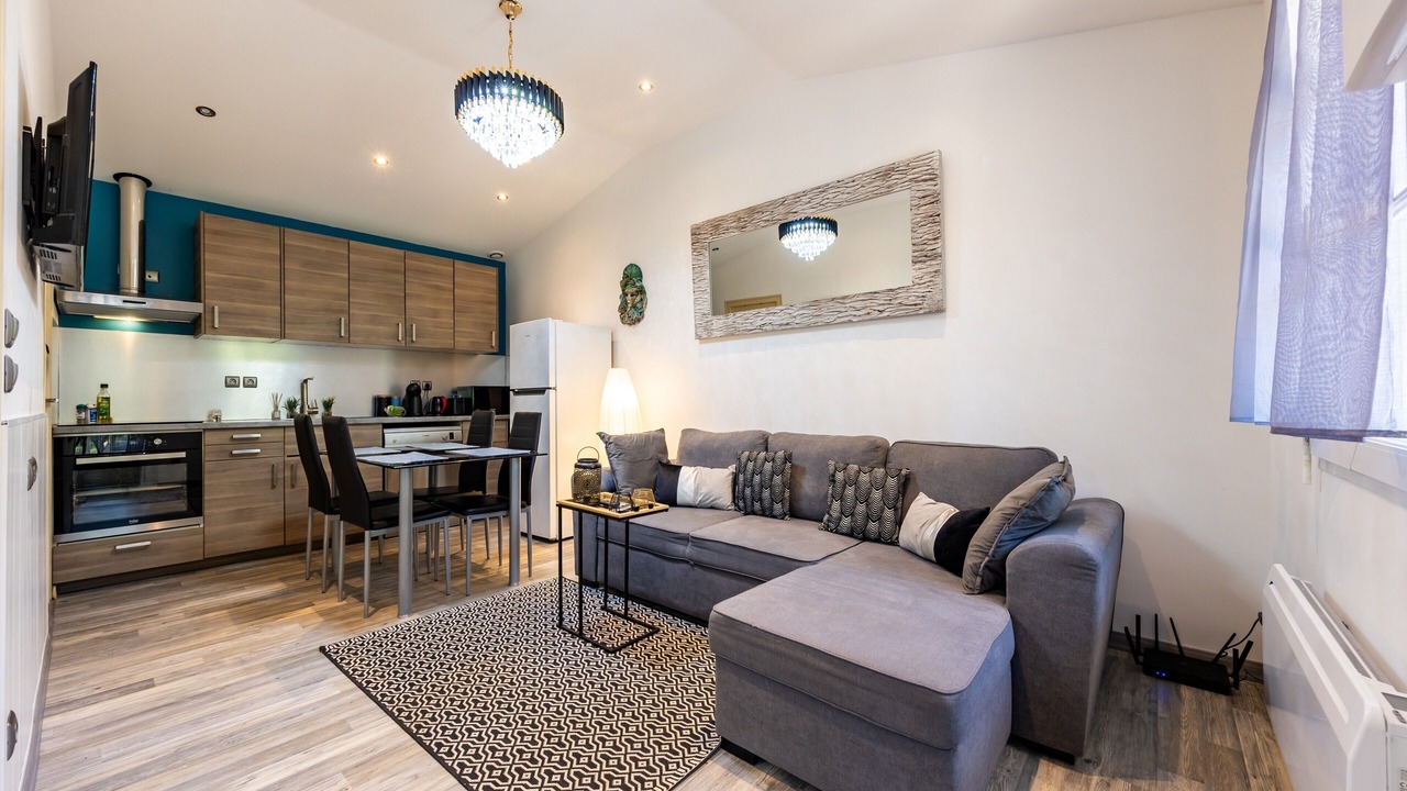 Photo of Livingroom in Lamothe-Montravel