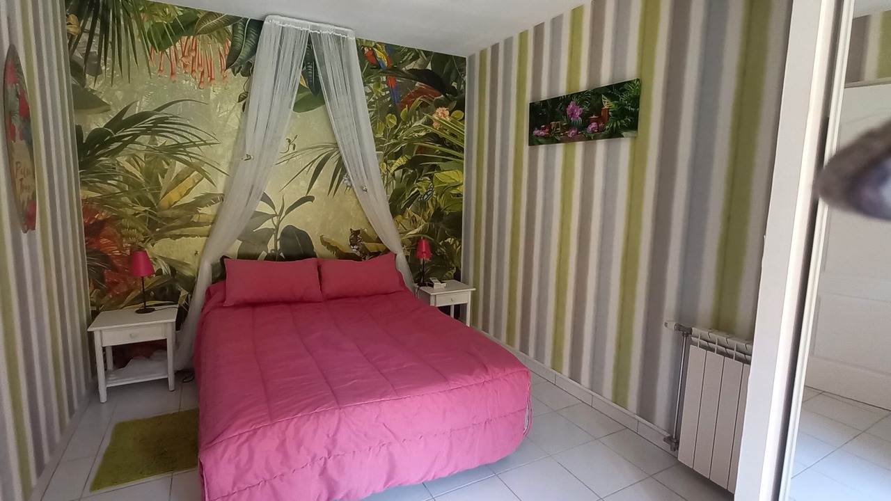 Photo of Bedroom in Ventabren