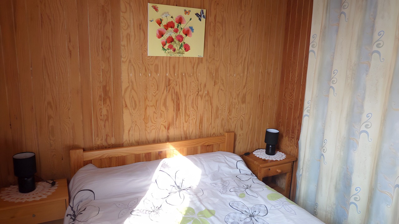 Photo of Bedroom in Montsauche-les-Settons
