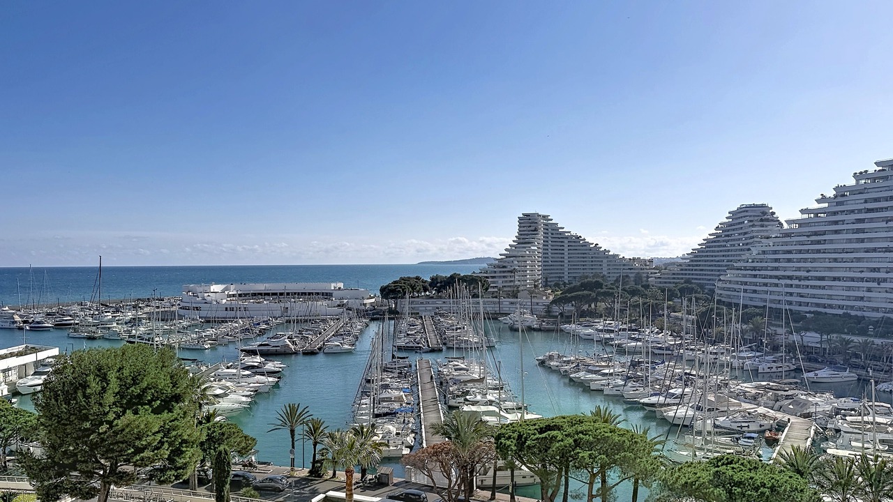 Photo of Others in Villeneuve Loubet Beach