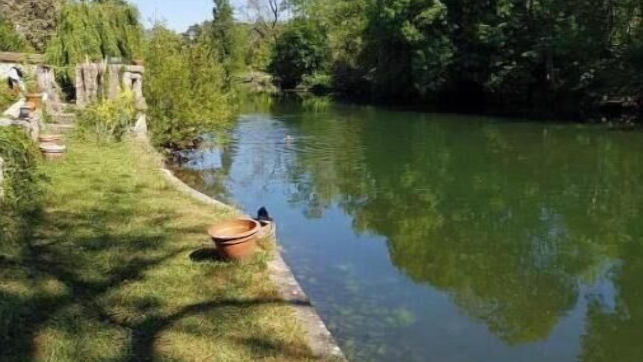 Photo of Others in Montigny-sur-Loing
