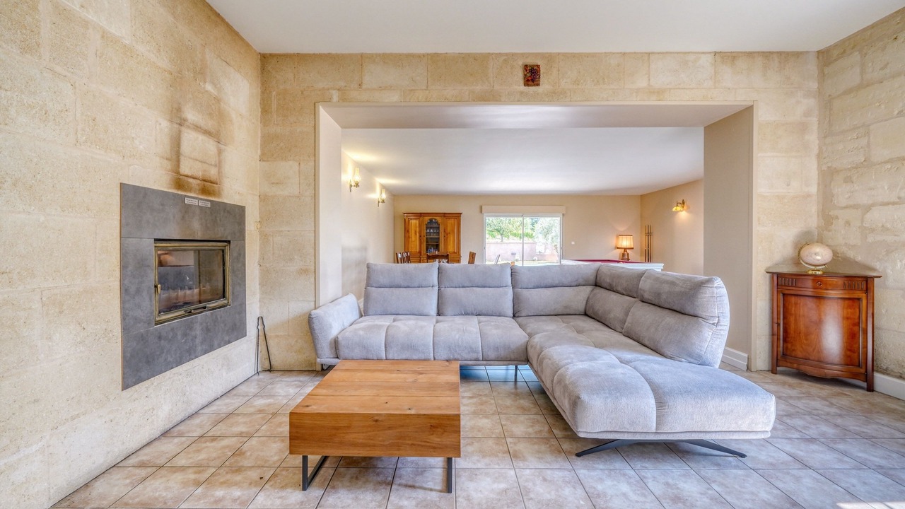 Photo of Livingroom in Gardegan-et-Tourtirac