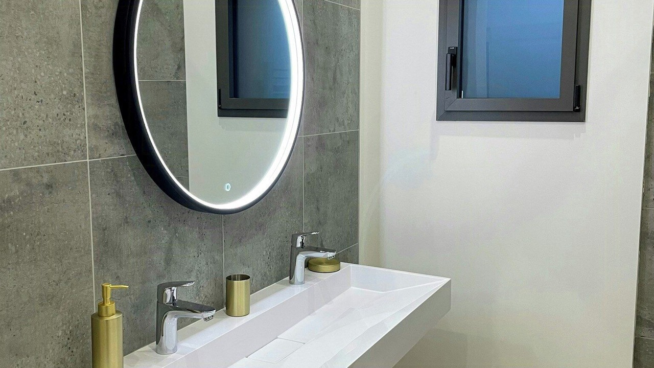 Photo of Bathroom in Arveyres