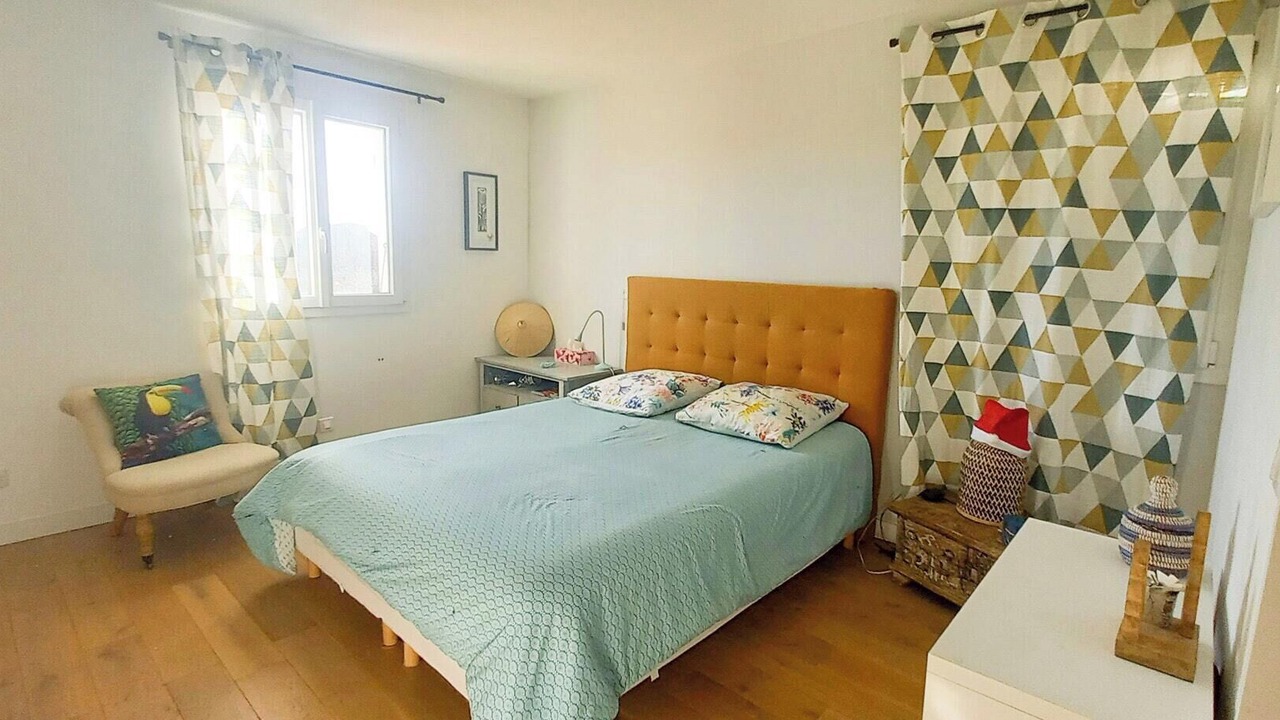 Photo of Bedroom in Saint-Paul-en-Foret