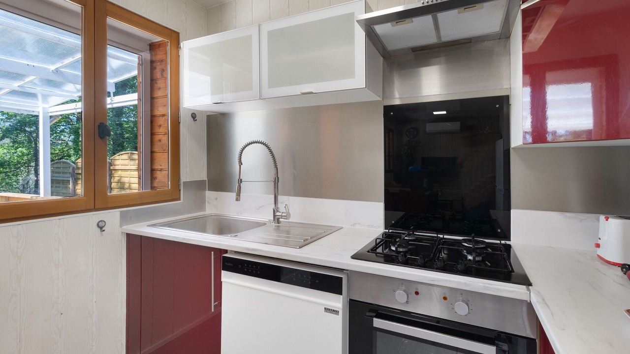 Photo of Kitchen in Thenon