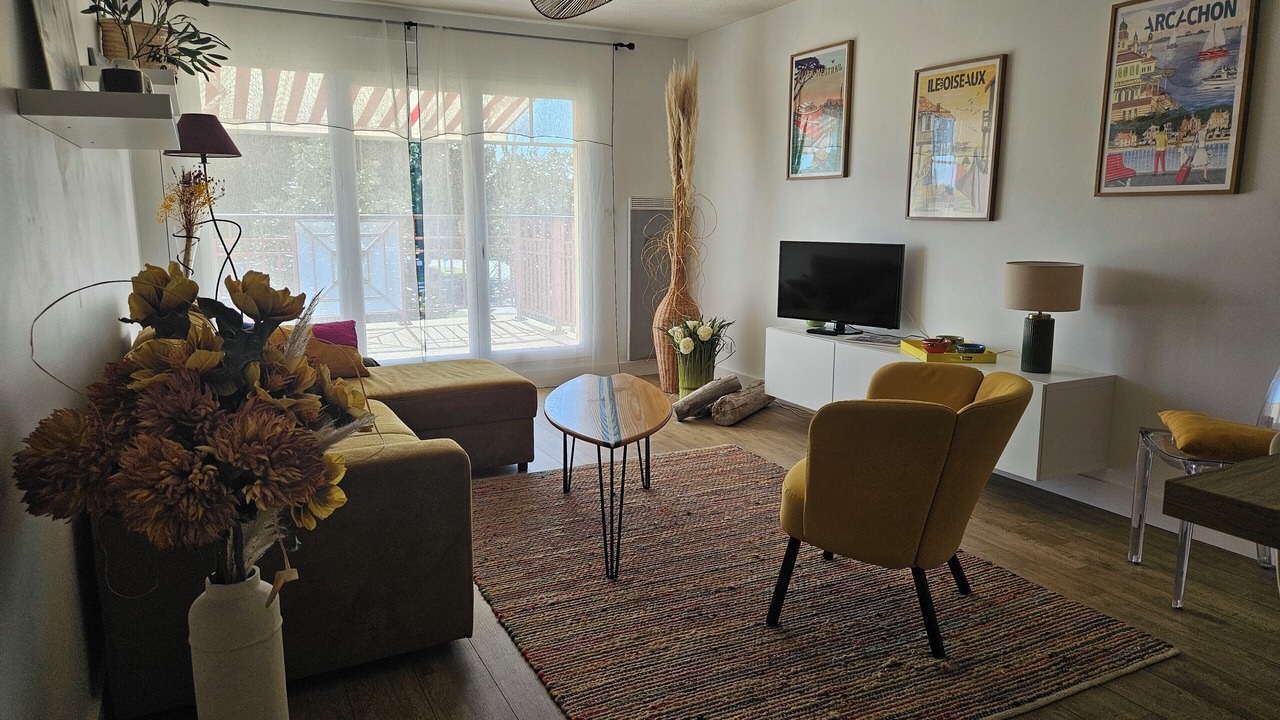 Photo of Livingroom in Gujan-Mestras