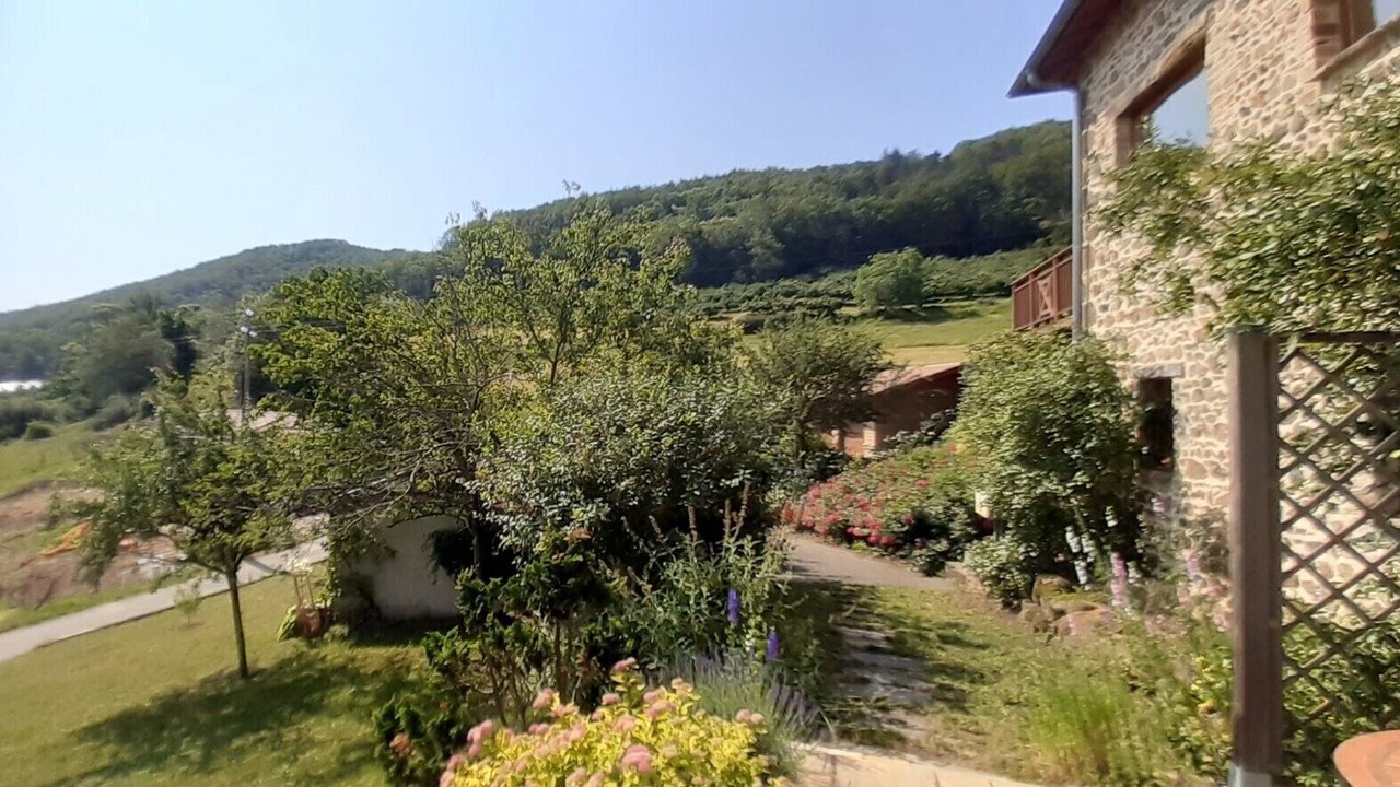 Photo of Outdoor in Saint-Romain-de-Popey