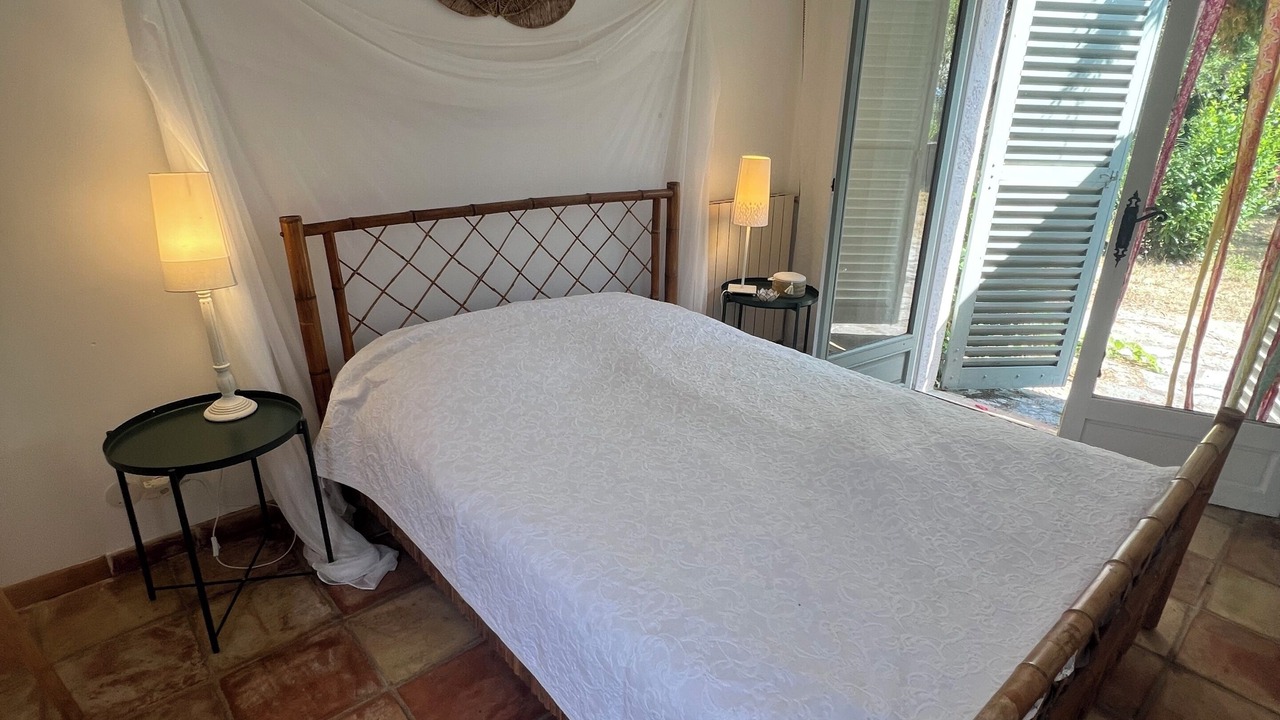Photo of Bedroom in Sainte-Maxime - Saint-Tropez