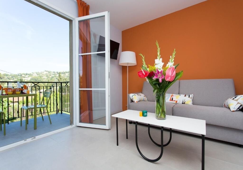 Photo of Livingroom in Mougins