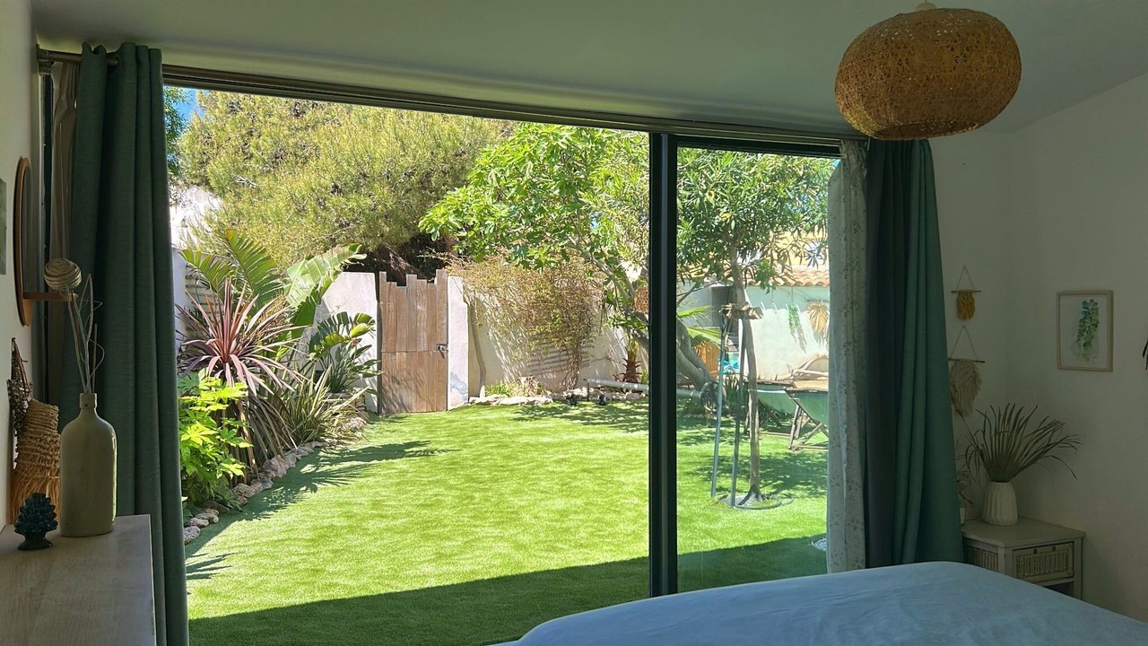 Photo of Bedroom in Martigues